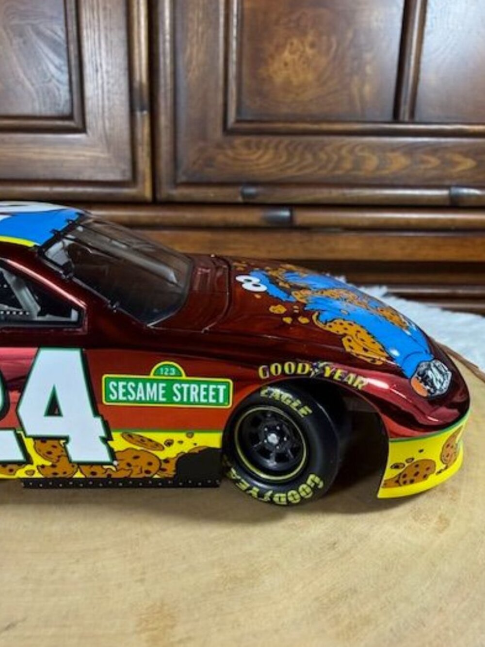 Vintage Jeff Gordon #24 Foundation Sesame Street II 2003 Monte Carlo 1:24 Car - Picture 10 of 16